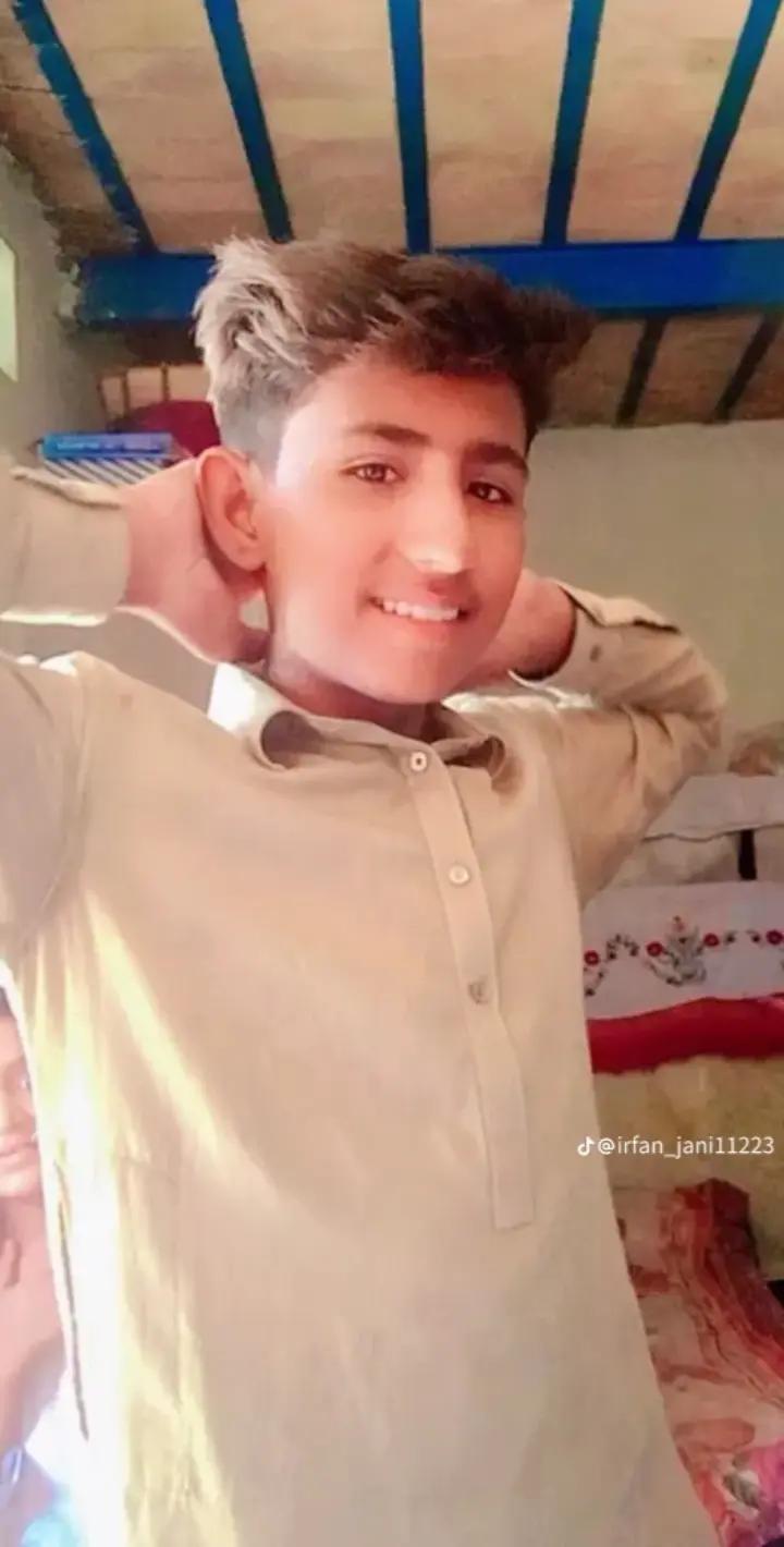 @BOOTA KHAN