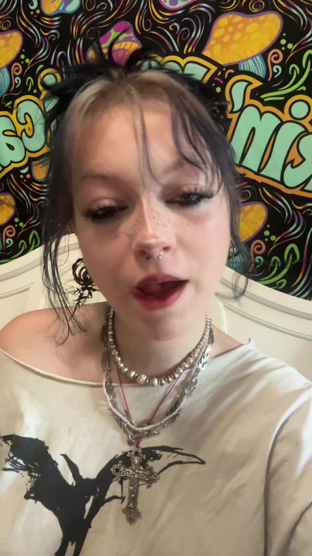 @emma🪬🫧