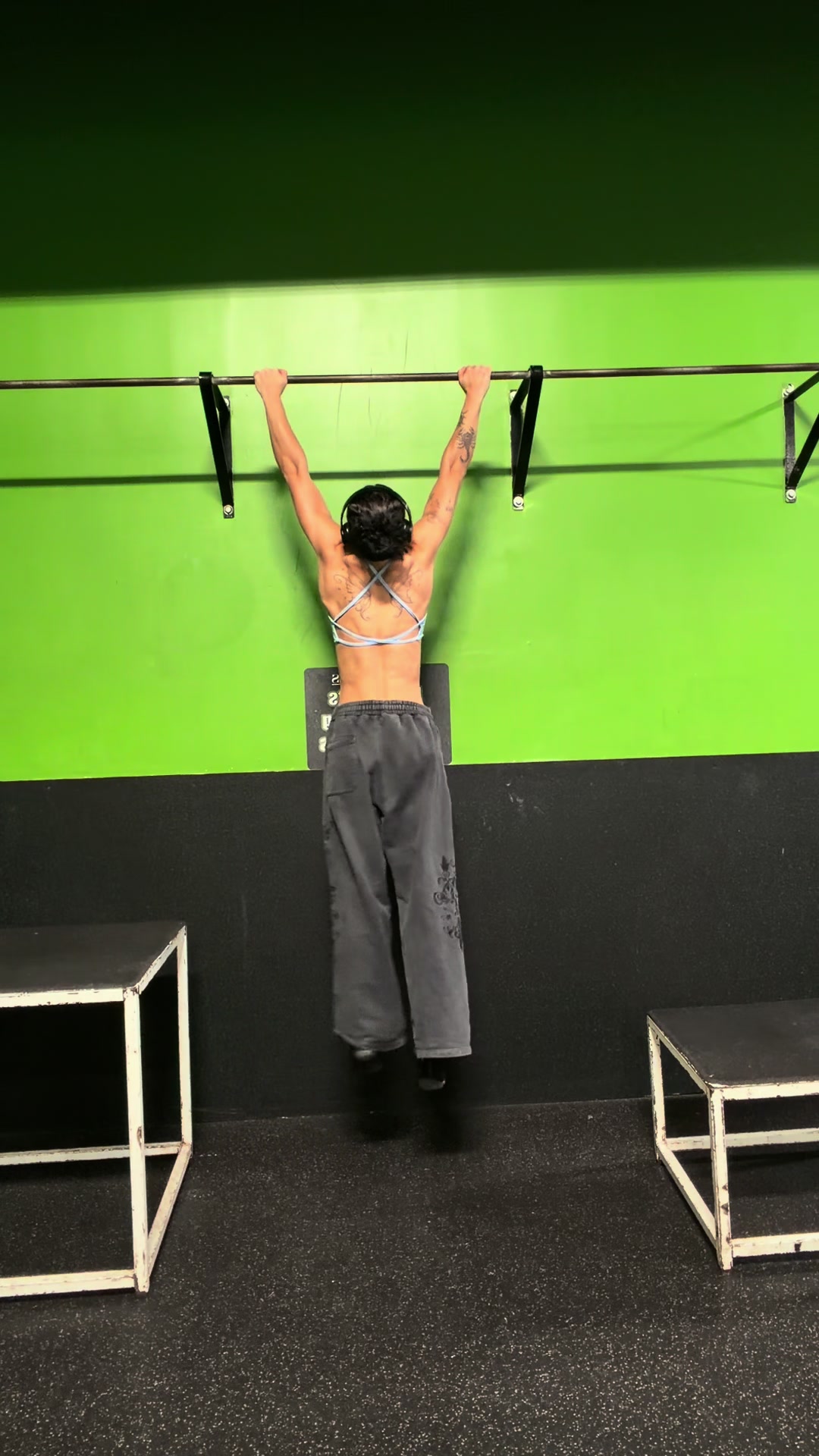 @charbearlifts
