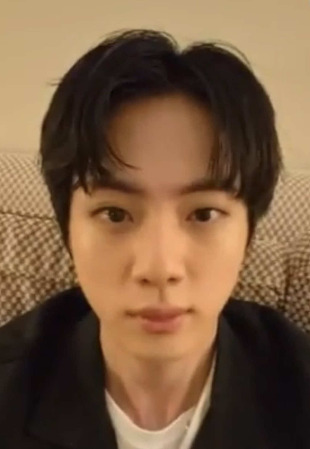 @⁷⟭⟬BTSVT𖧷&sup1;&sup3;