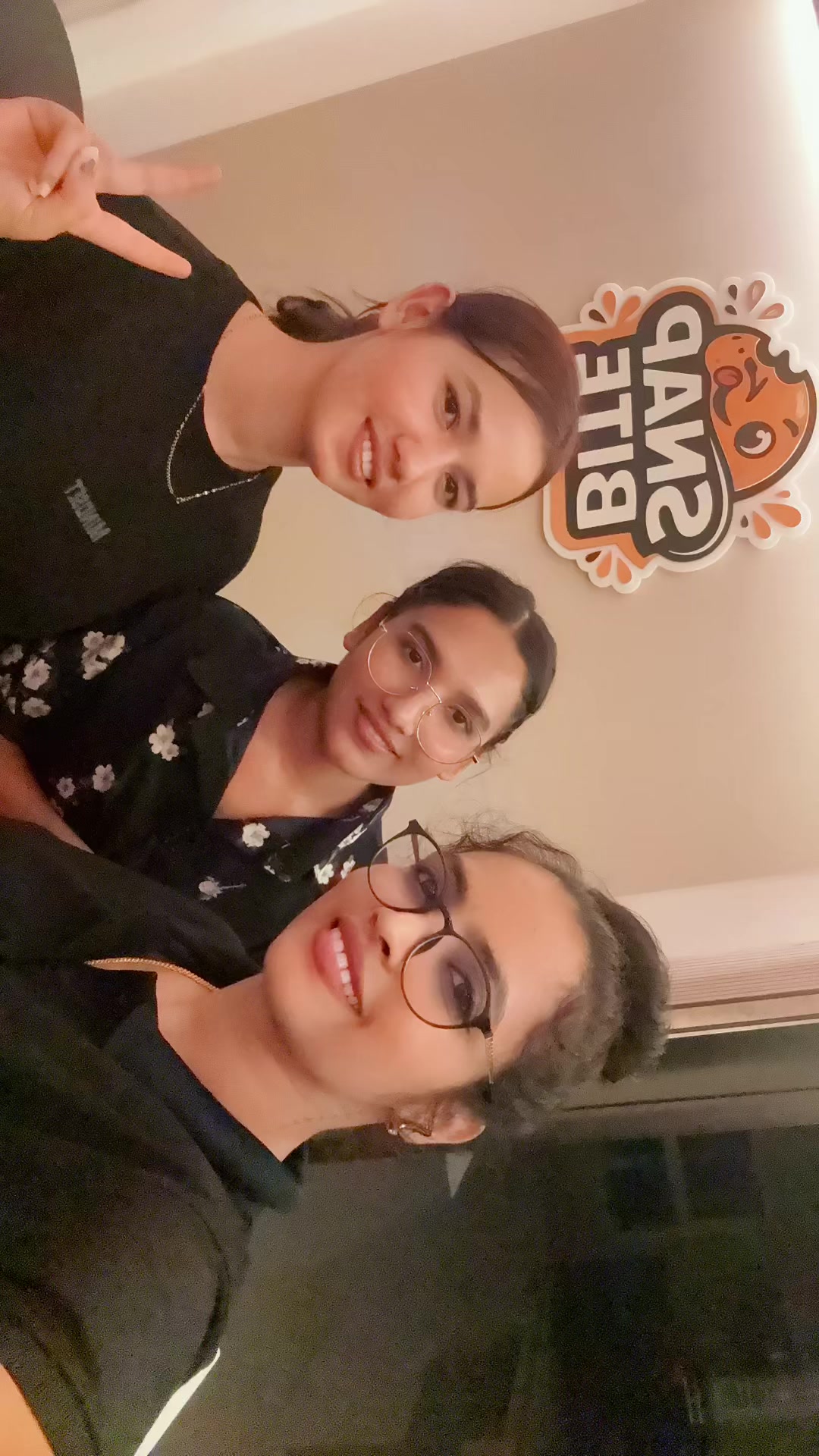 @It&rsquo;s me Piyu..🦋👱🏻&zwj;♀️🧿💃🏻