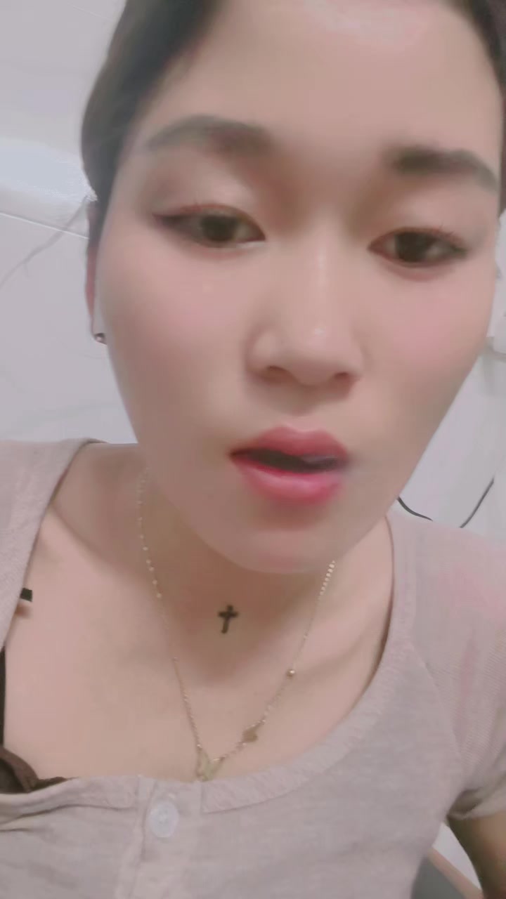 @သမီးလေးမေမေပါရှင် 👩&zwj;👧&zwj;👦