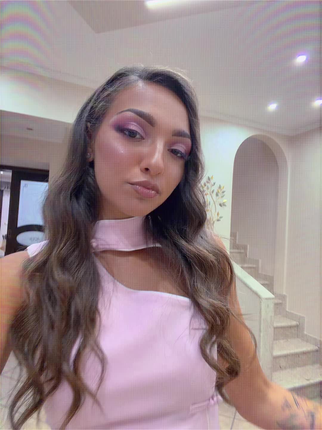 @𝓖𝓲𝓾𝓼𝔂 𝓛𝓪𝓾𝓭𝓪𝓷𝓲 🌙
