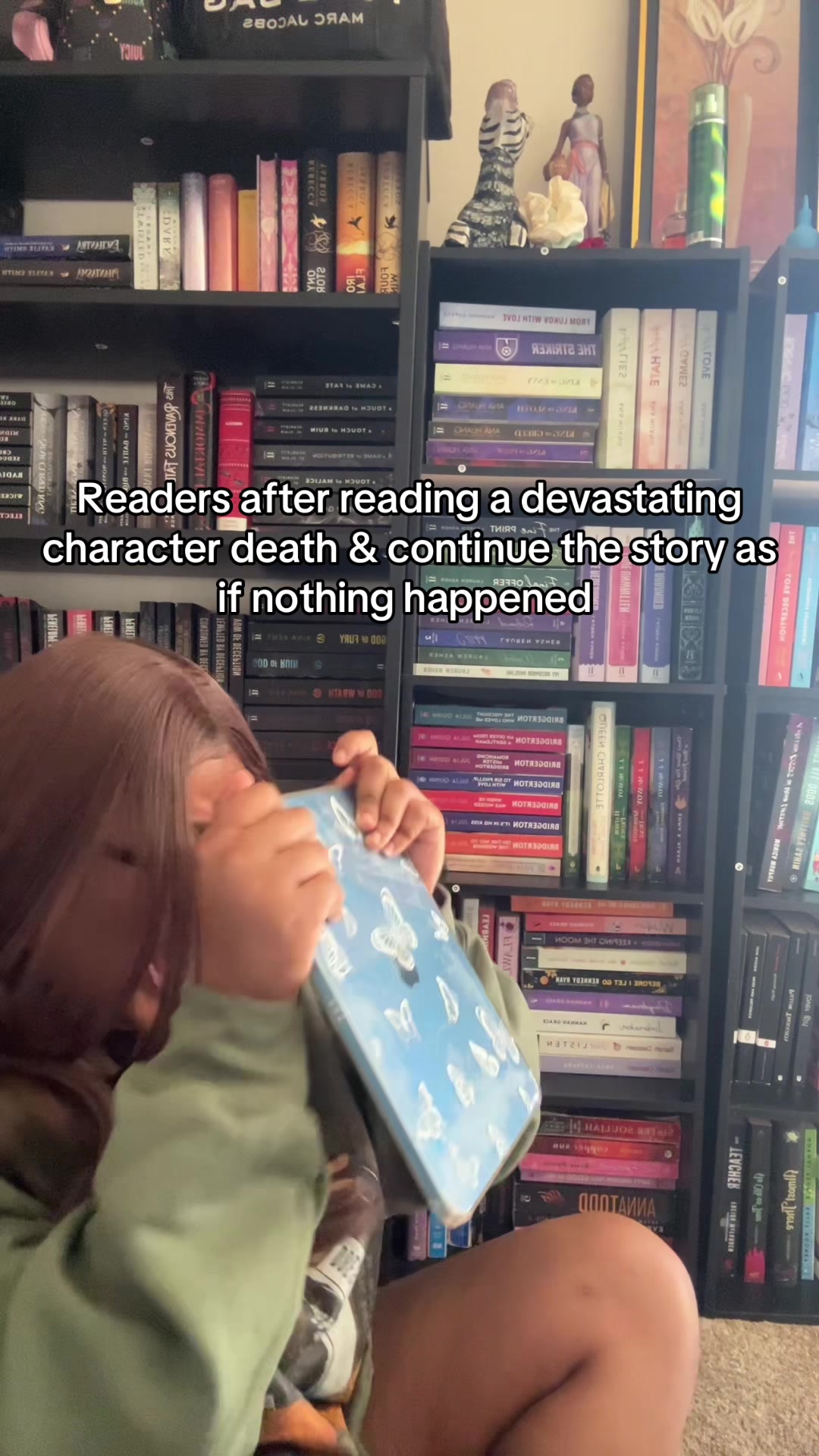 @kiaatheelibrariann📚