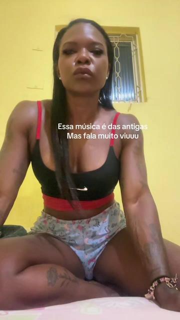 @@paulaamaralaan Instagram