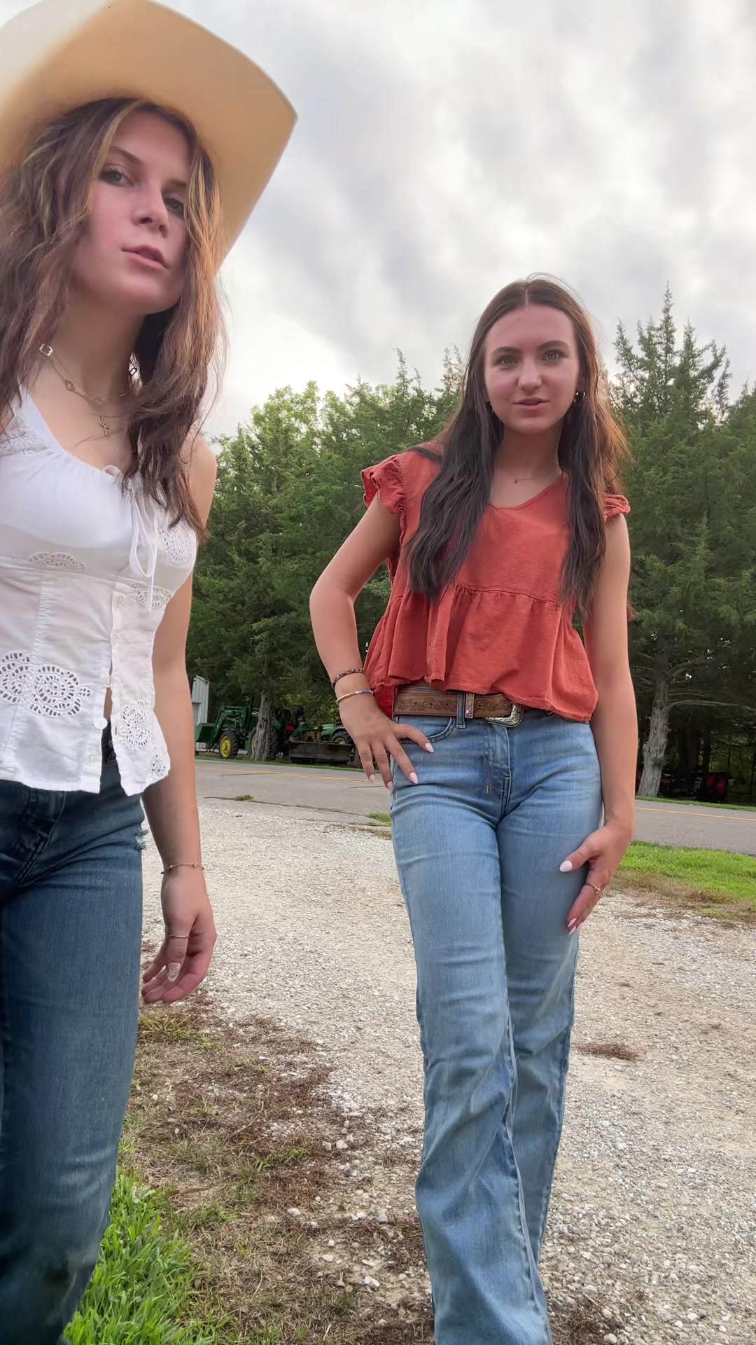 @Isa