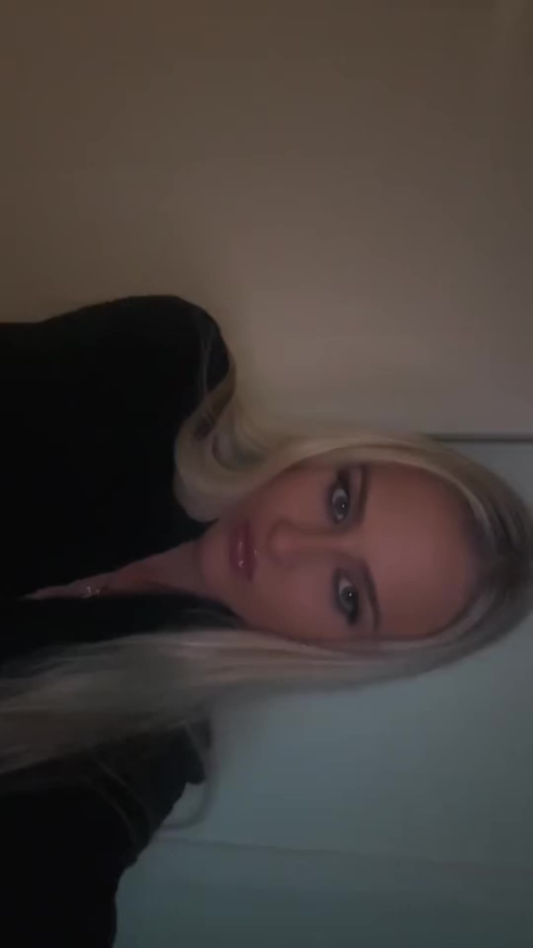 @𝓚𝓪𝓻𝓪 𝓶𝓪𝓻𝓲𝓪𝓷 &dagger;