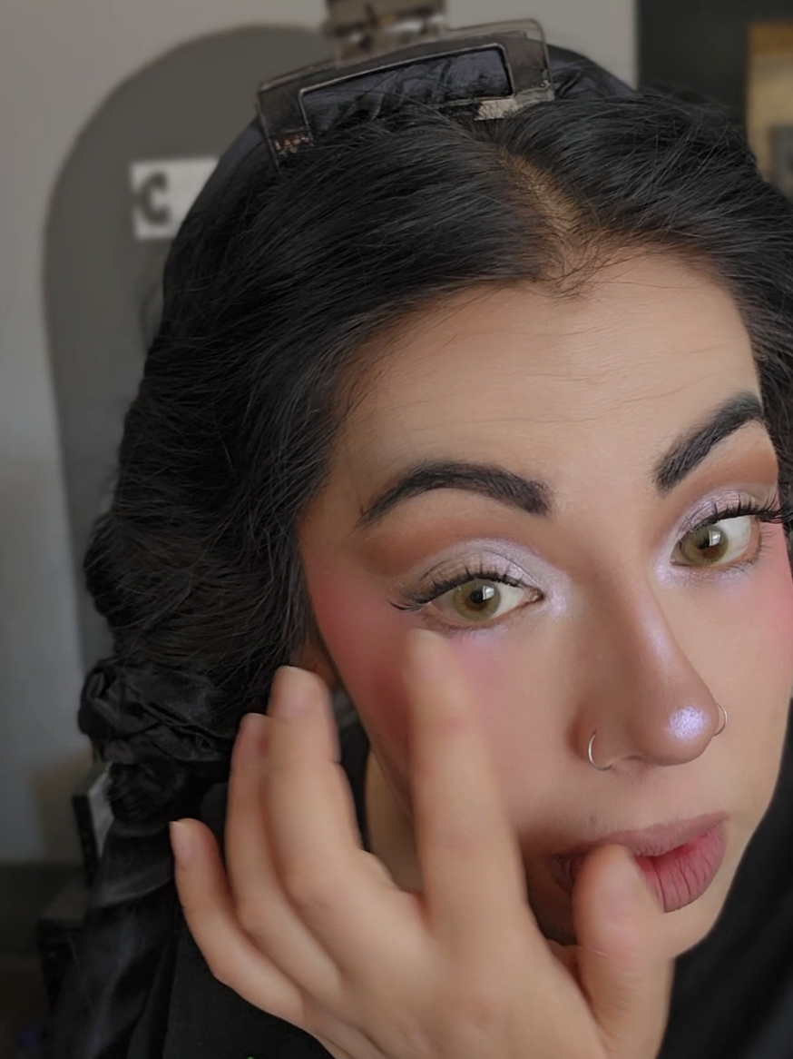 @weirdbluemonster