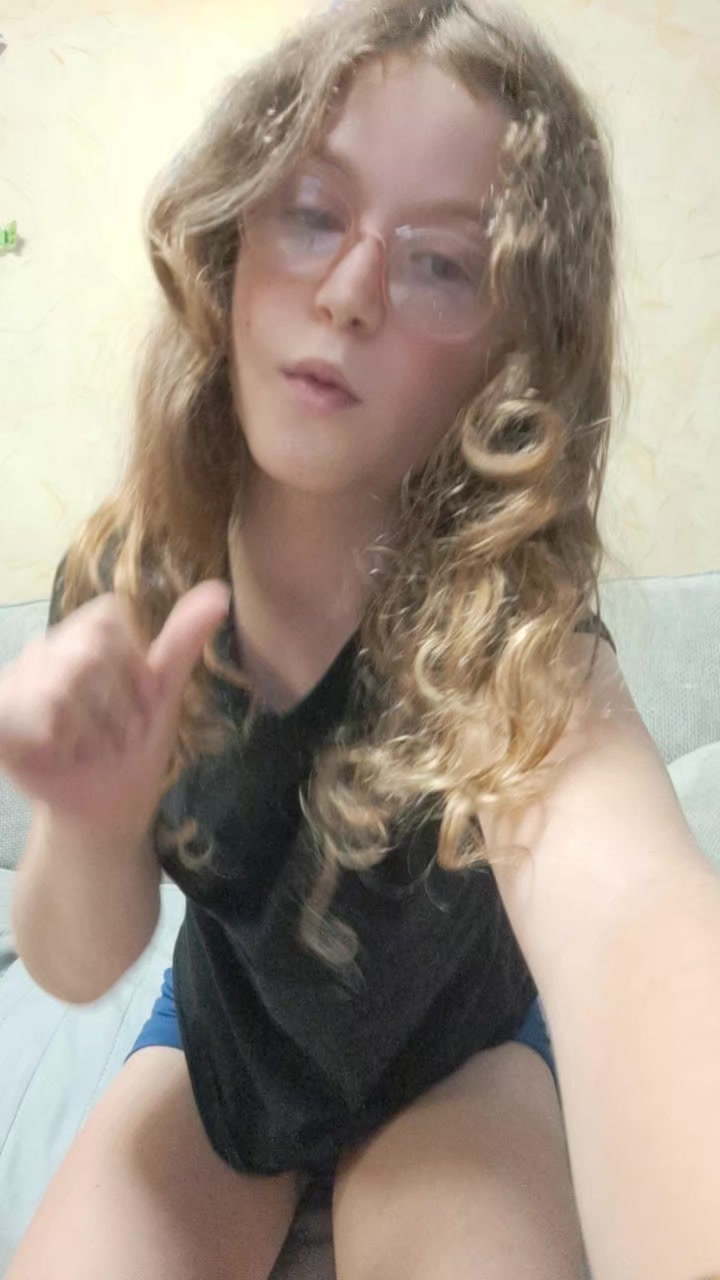 @R.🎀.O.🧿.M.🪬.I.✨️