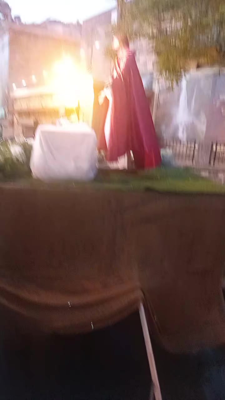 @L&oacute;uL&ograve;u &eacute;l H&aacute;riri