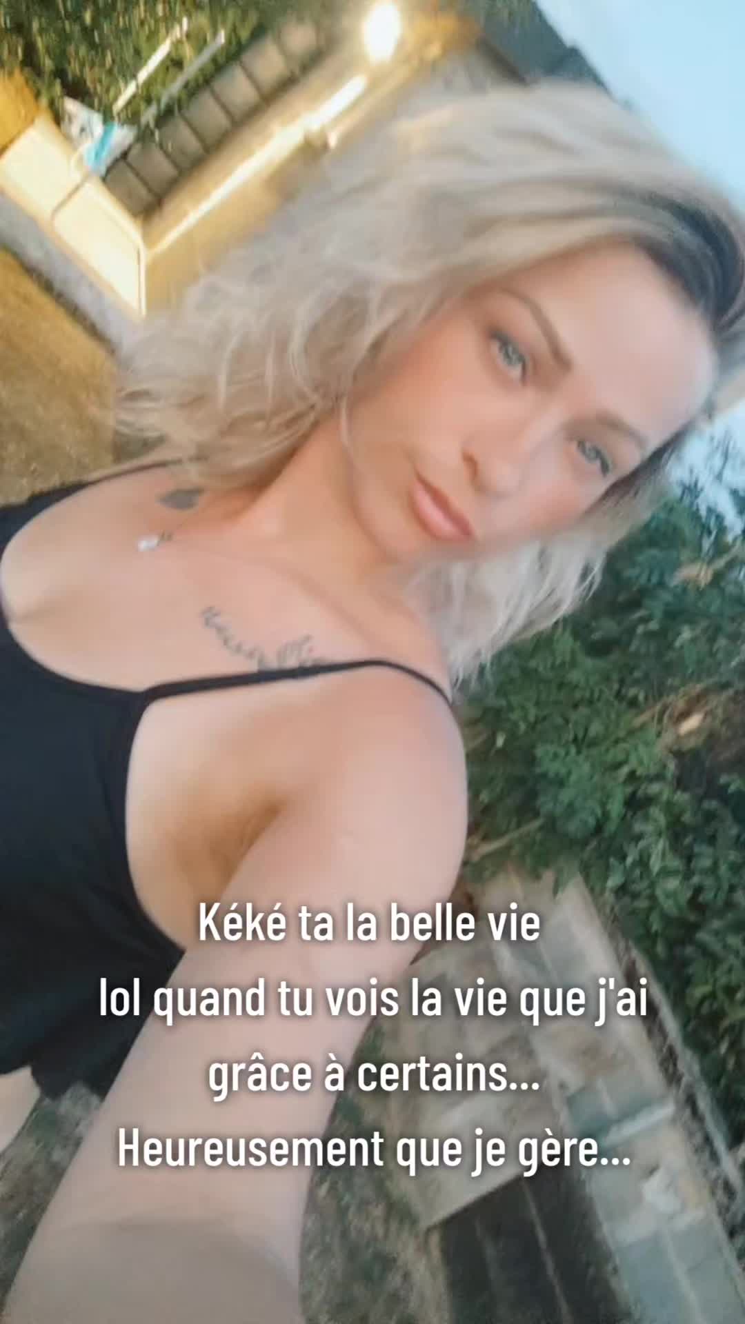 @Tata K&eacute;k&eacute;