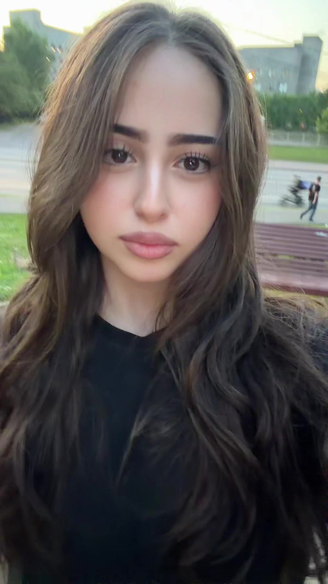 @฀