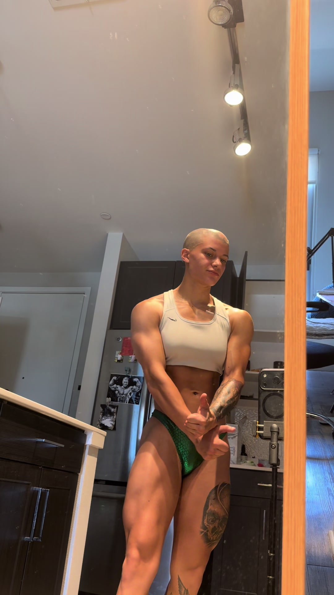 @lynleylifts