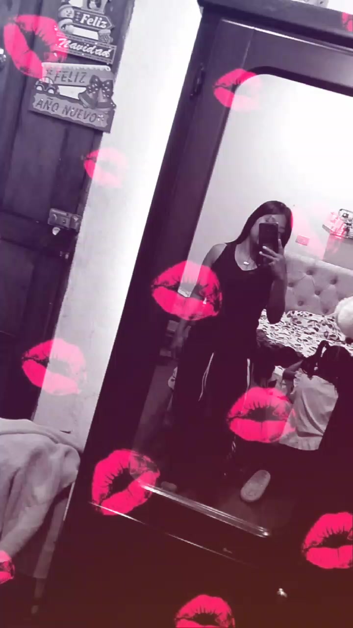 @S E L E N A 🤍