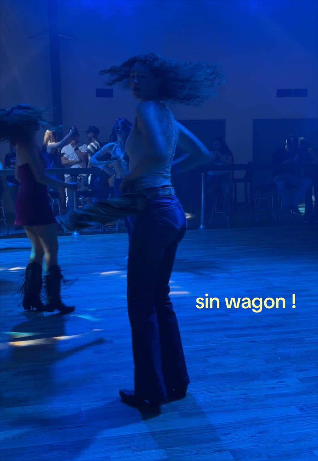 @Naomi Mariie