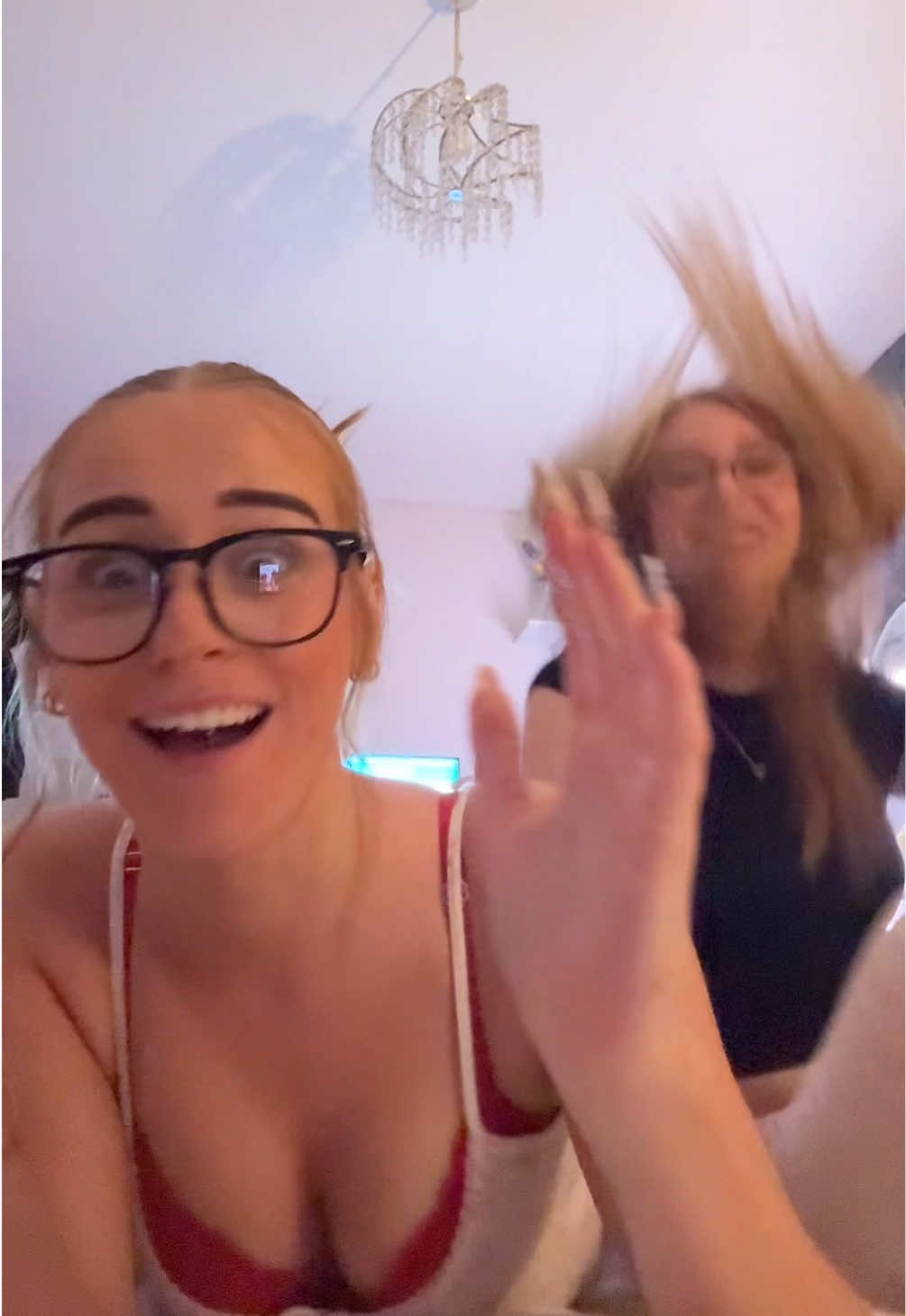 @elliespame