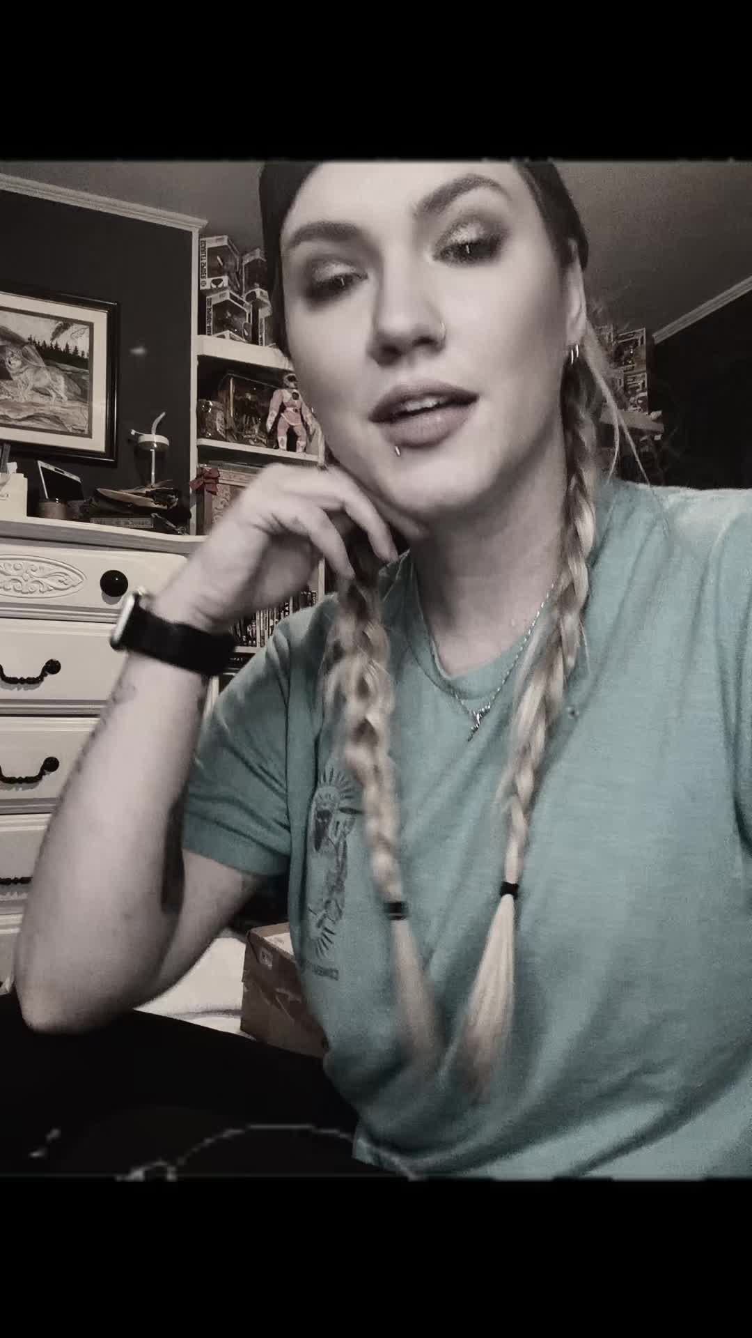 @𝓛𝓲𝓵 𝓑𝓲𝓽🌻