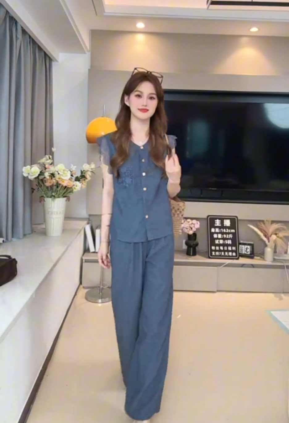 @레인보우 여성복 매장