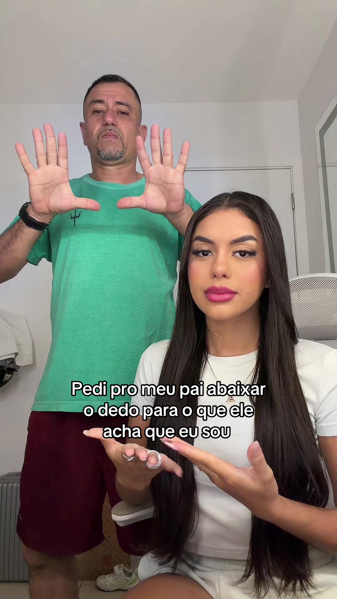 @Alice Vitoria