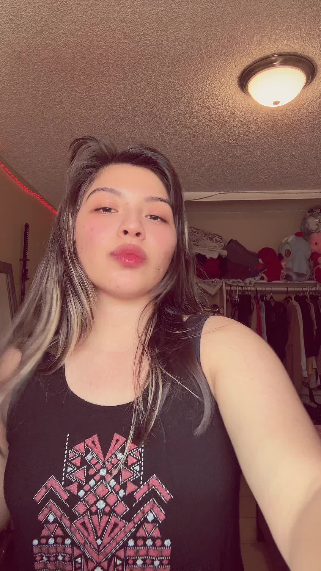 @elisapineda980