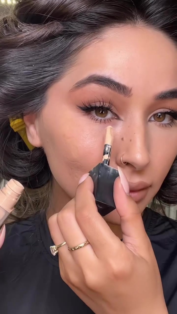 @Shop by Makeup