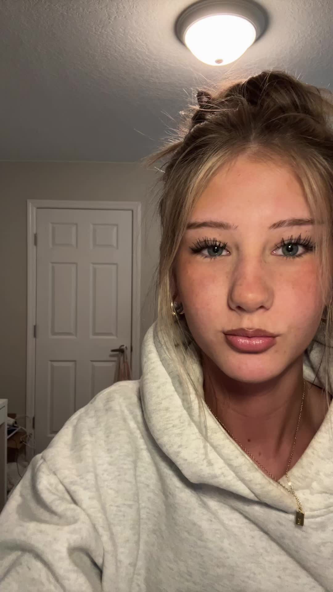 @isabella dimov
