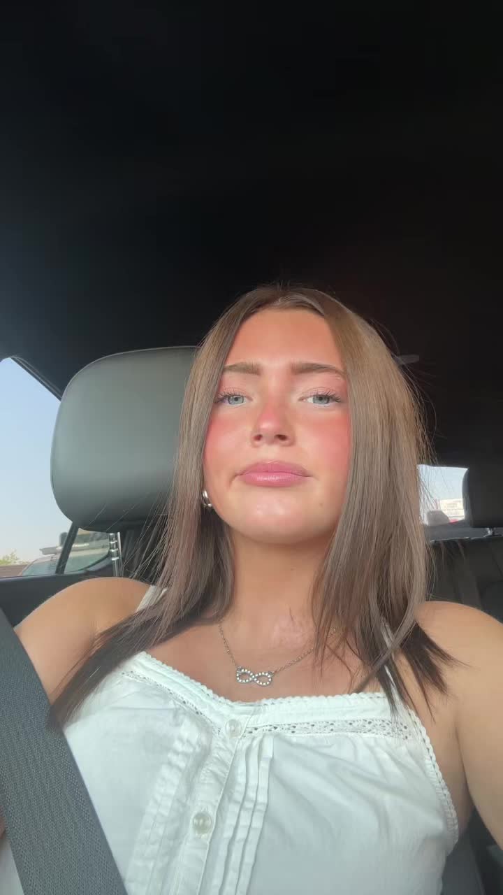 @thegracieedwards