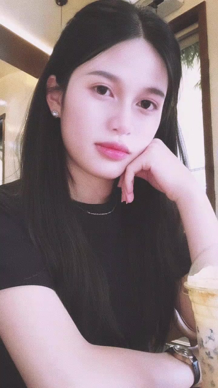 @𝓱𝓸𝒶𝓷𝓰