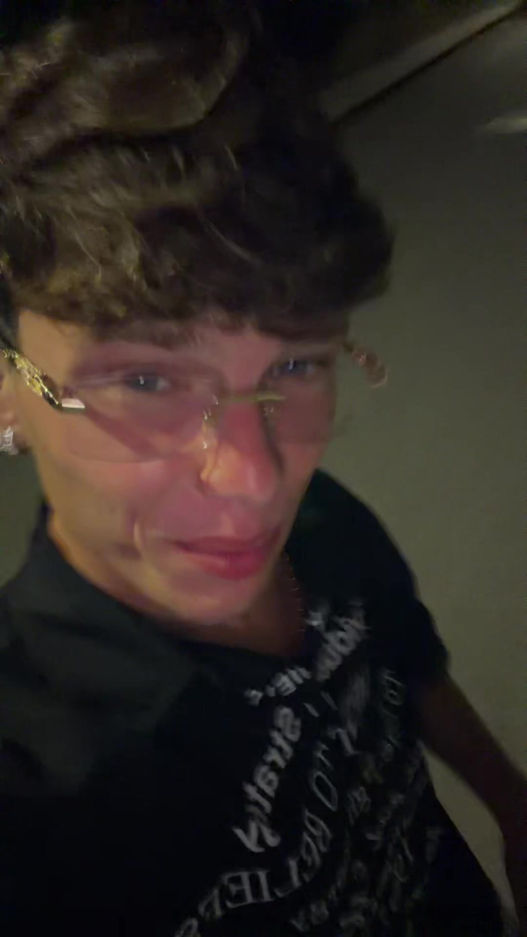 @A N T O N I O