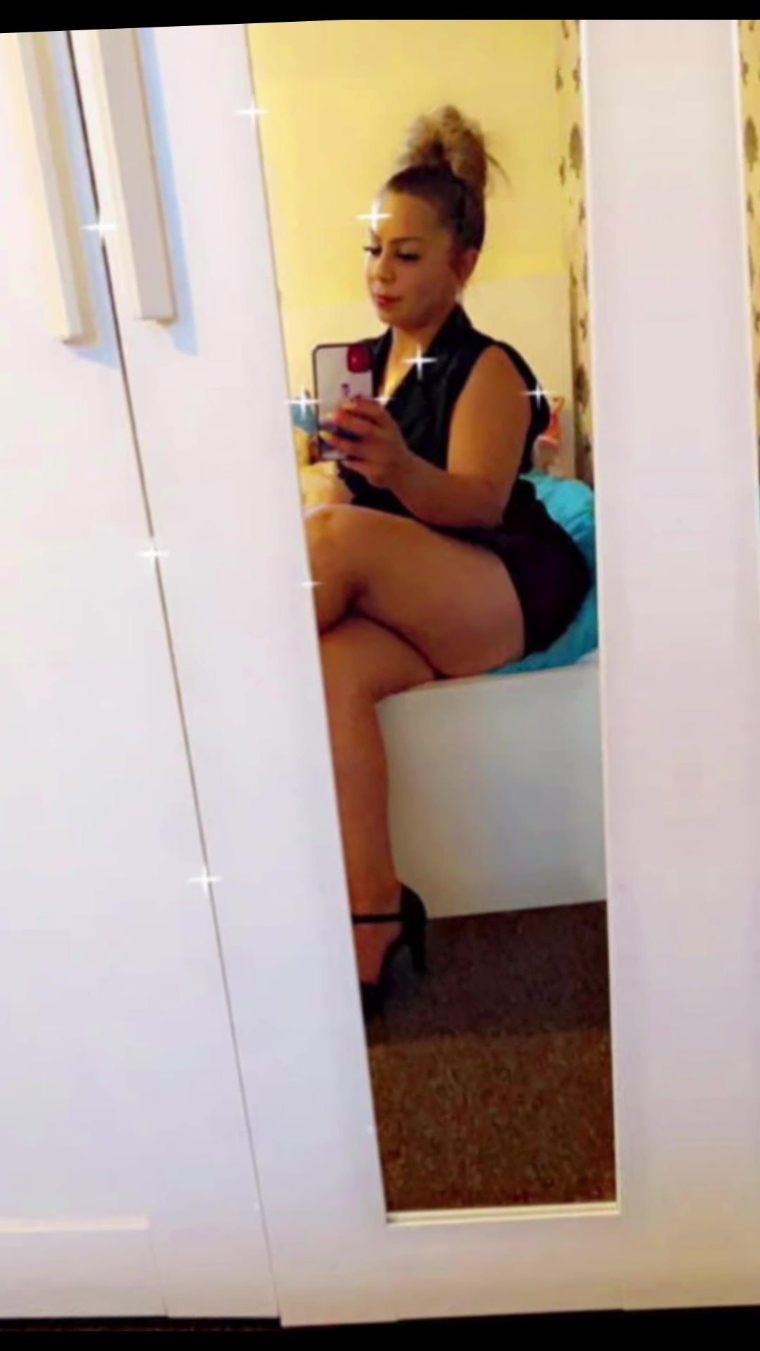 @🇨🇿 lavita lola 🥰