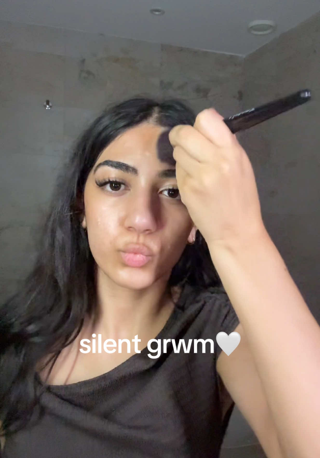 @Anika🤍🦢🪽