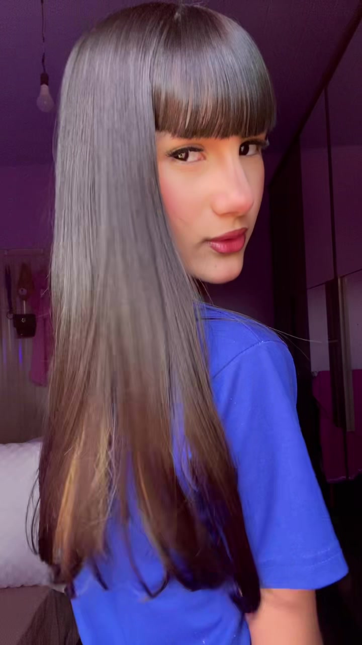 @𝑀𝒶𝓃𝓊 🫧