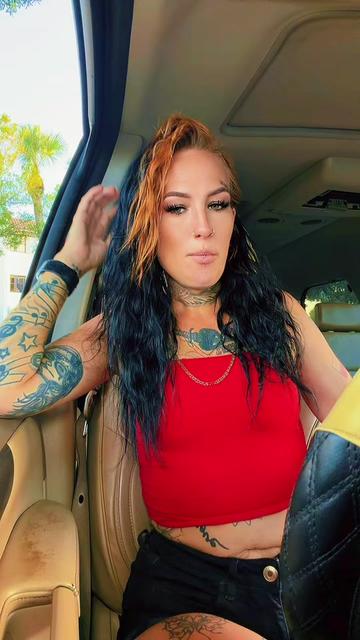 @ғͫʊͦcͭкͪɳͣ Tattedmommy420