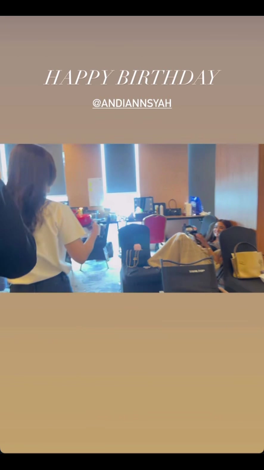 @Indrybae 