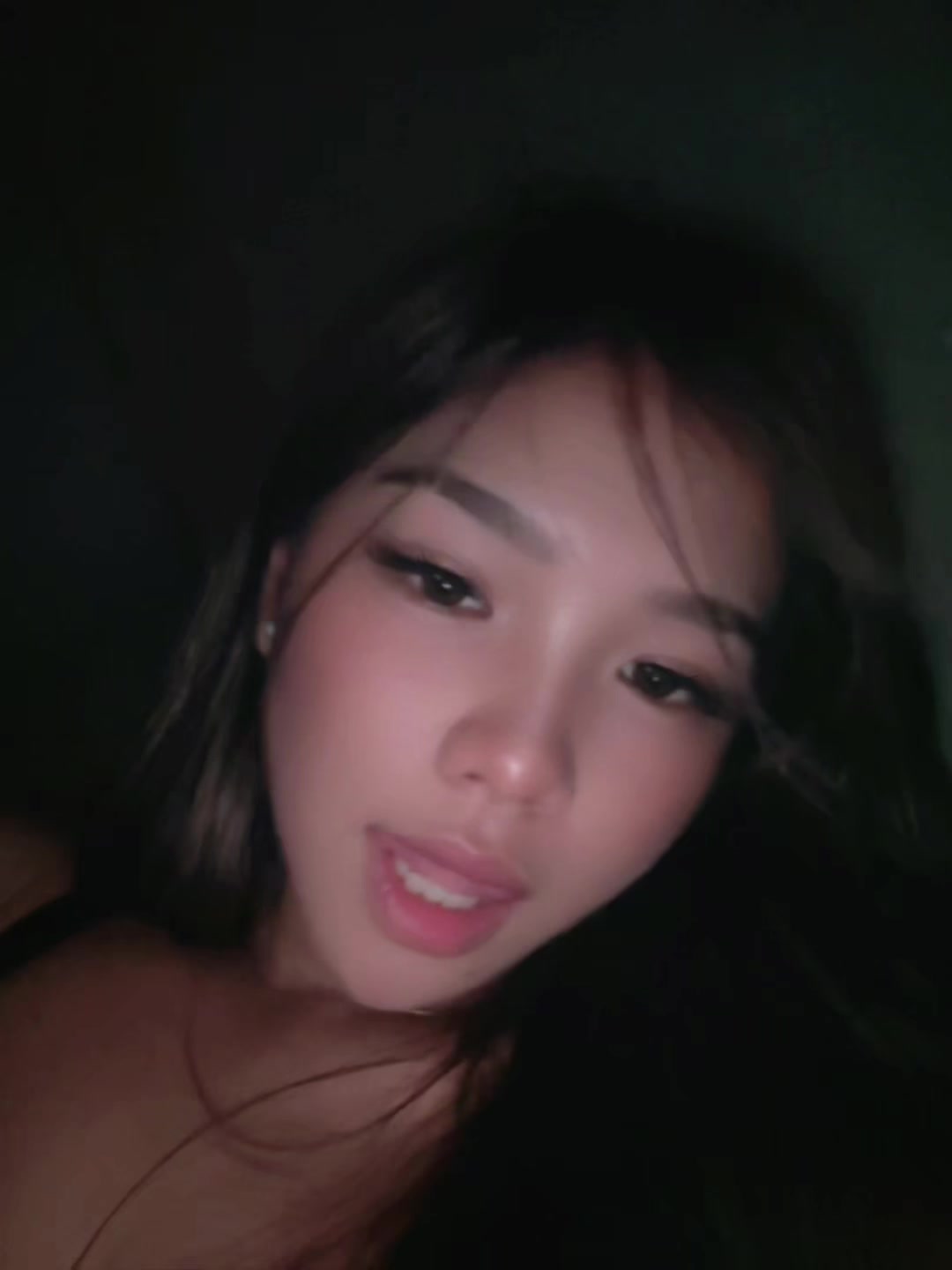 @yanyan.