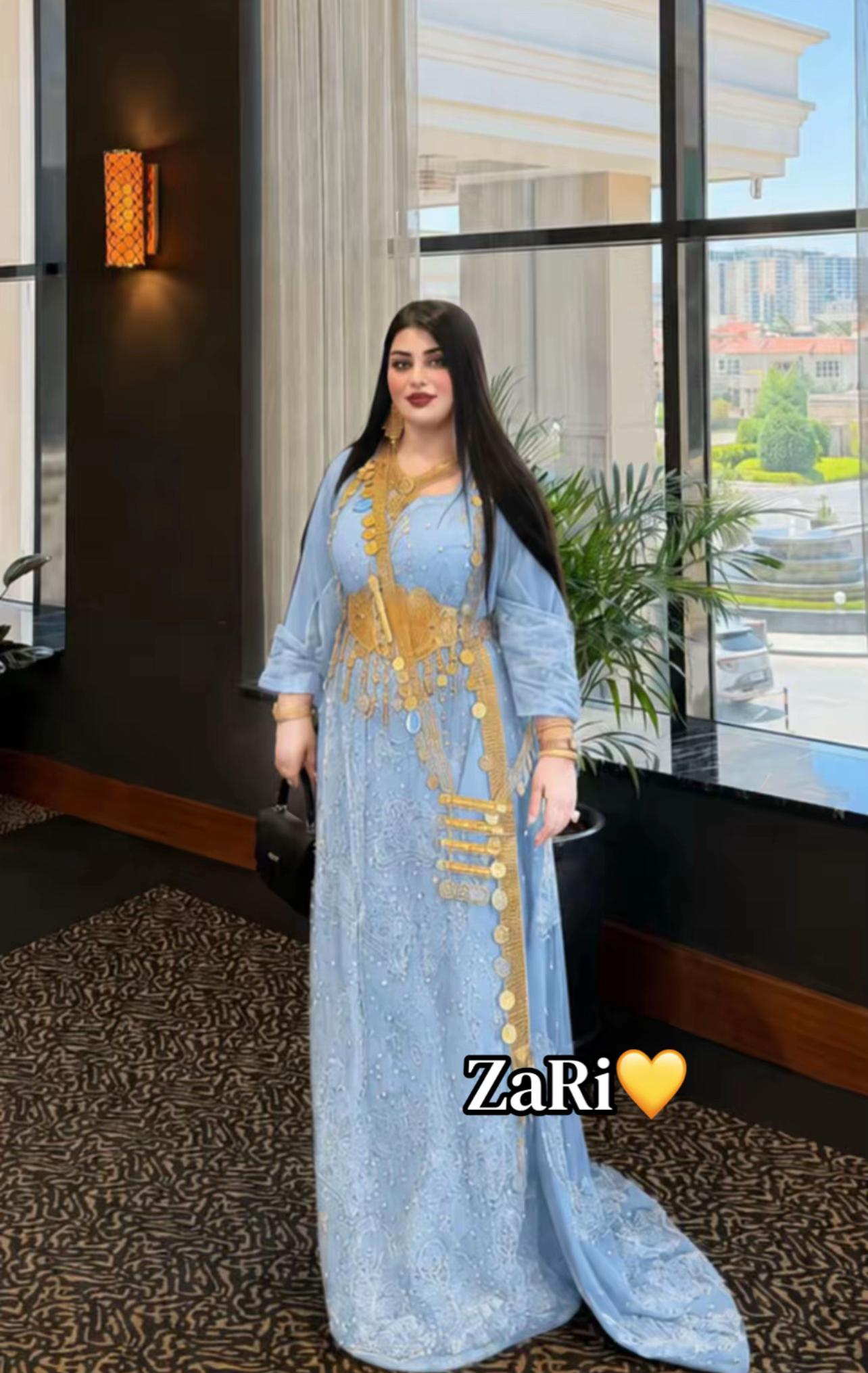 @𝐙𝐚𝐫𝐢💛