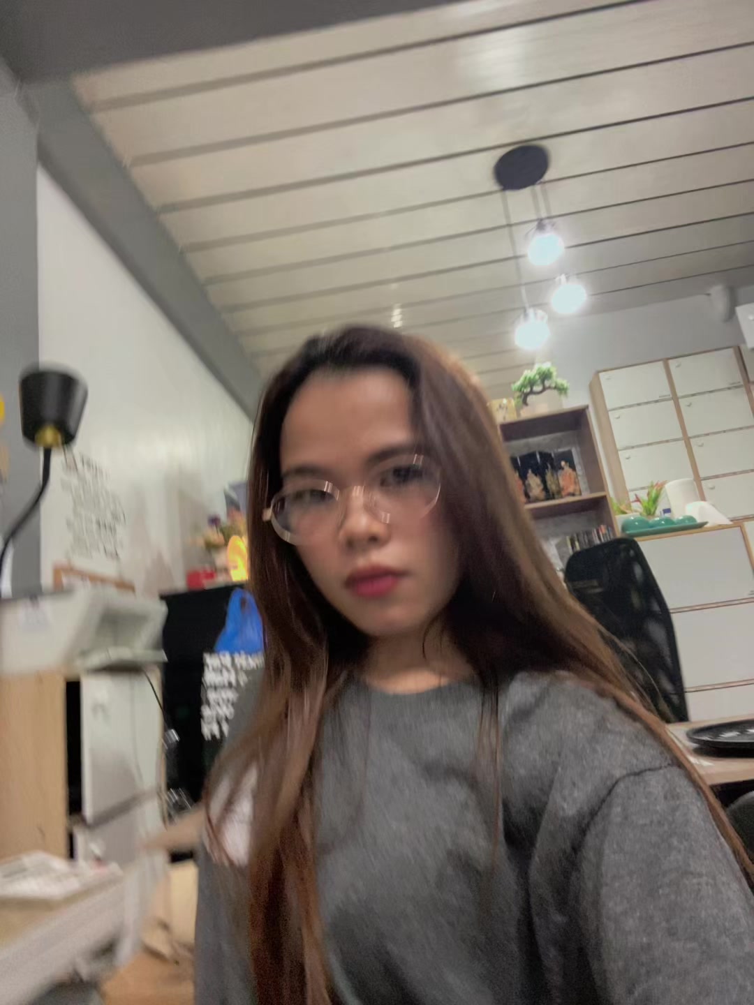 @𝑲 𝒉 𝒂 𝒓 𝒆 𝒆 𝒏`👒