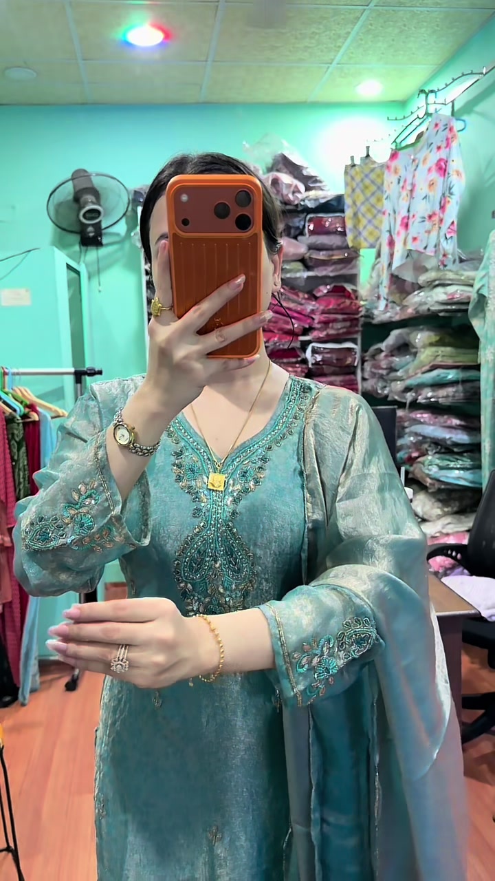 @AashmaCollection123