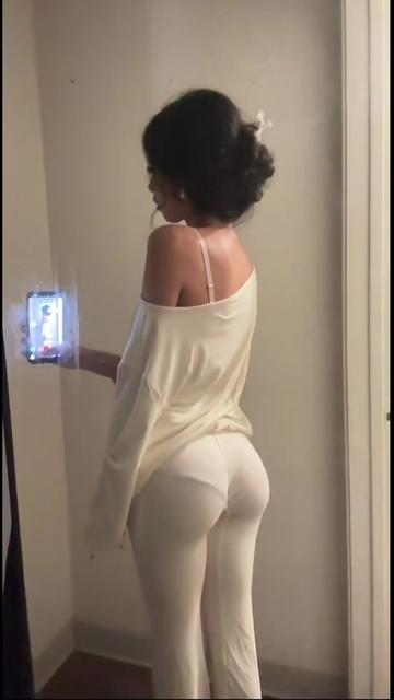 @👑