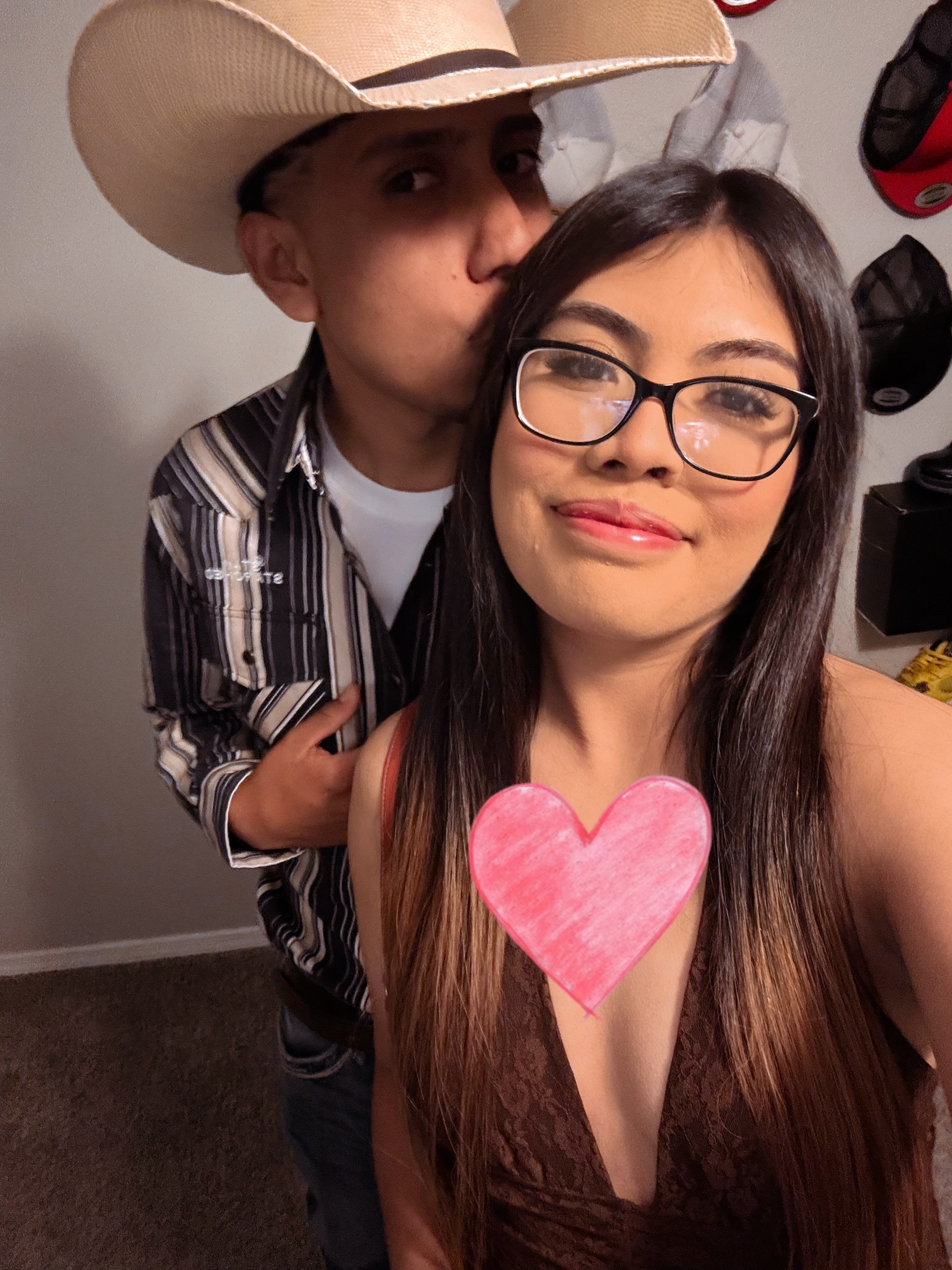 @Lauraa