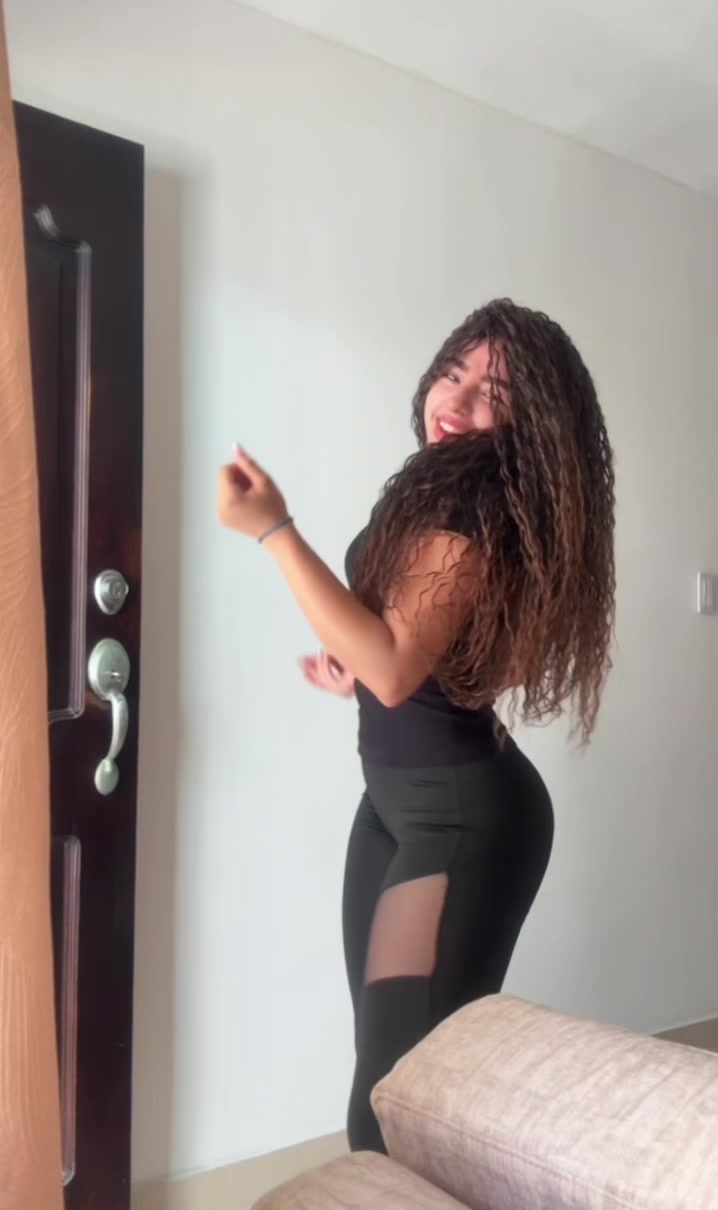@Valentina