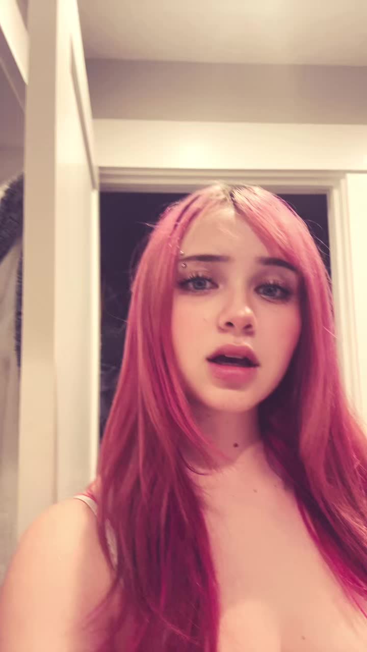 @violet 🪽