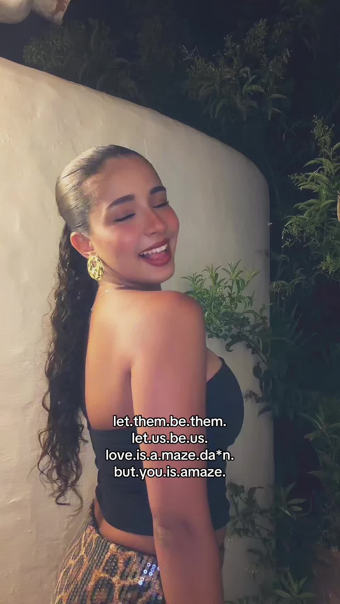 @Sabrina
