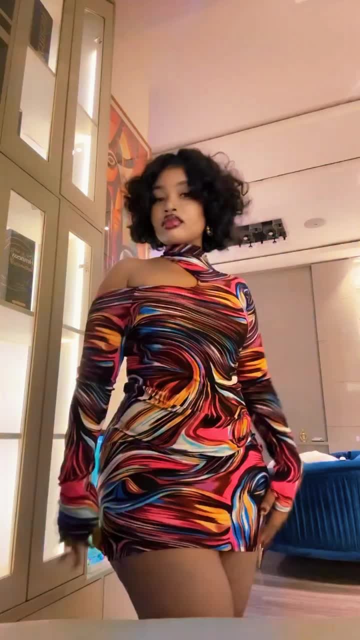 @𝓒𝓱𝓮𝓻𝔂𝓵 ❤️🌹&reg;