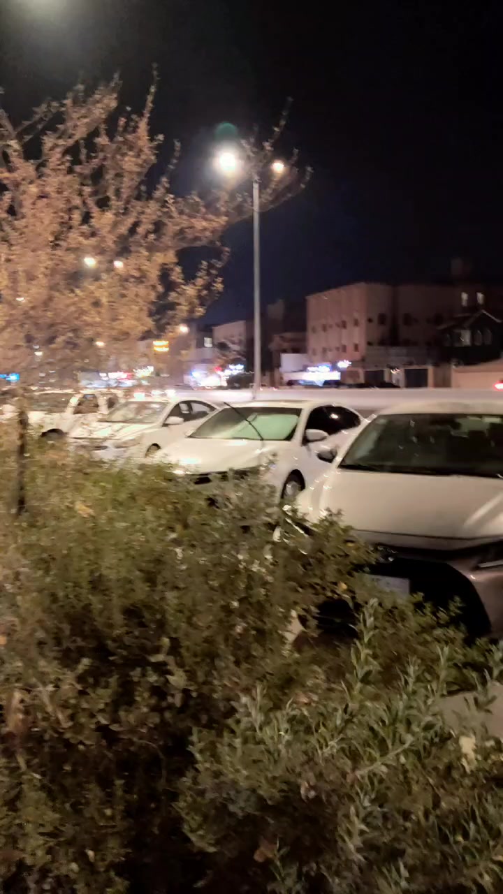 @sharukh N __🇳🇵🥰👈🇸🇦