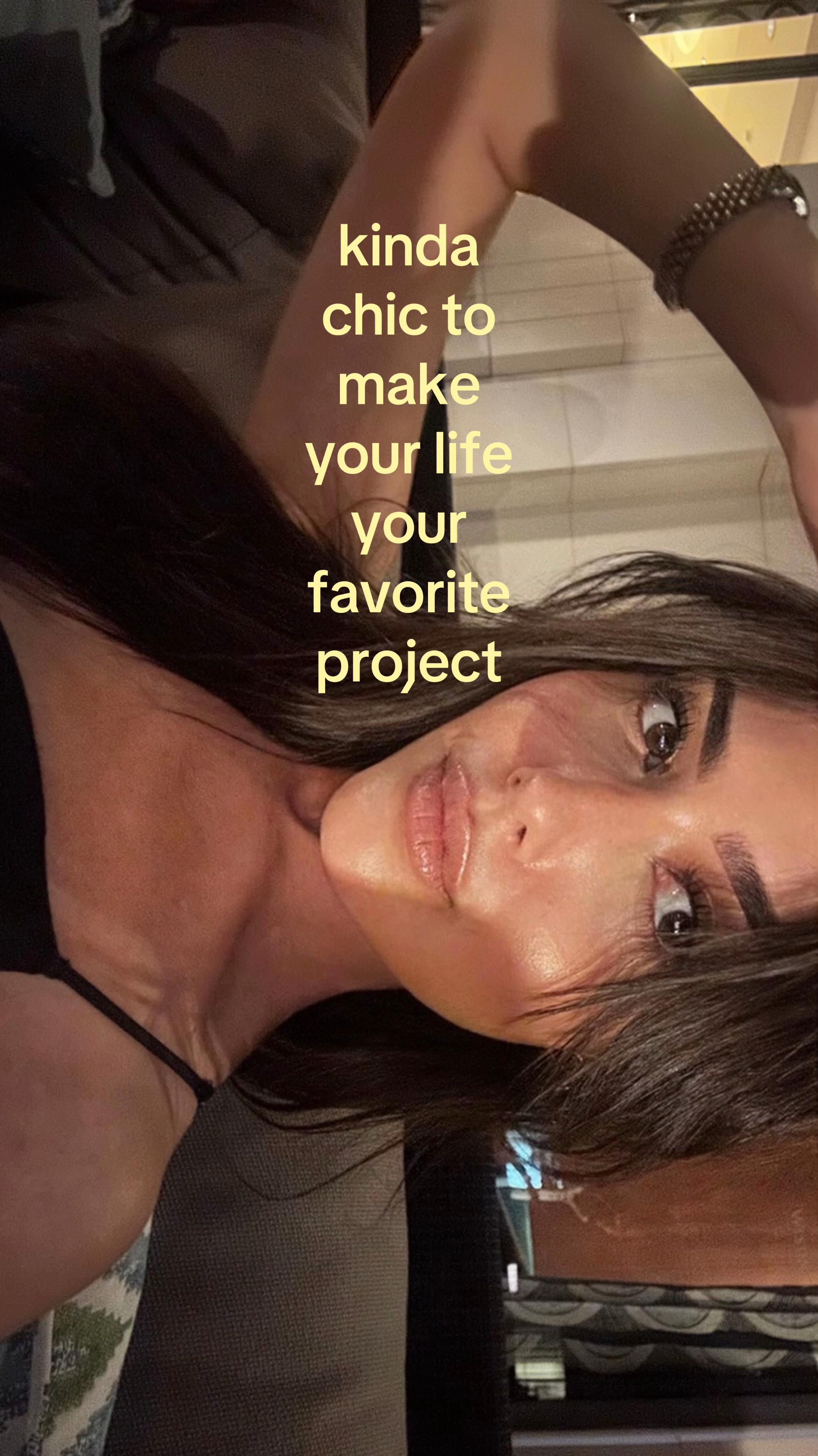 @petiteemuse