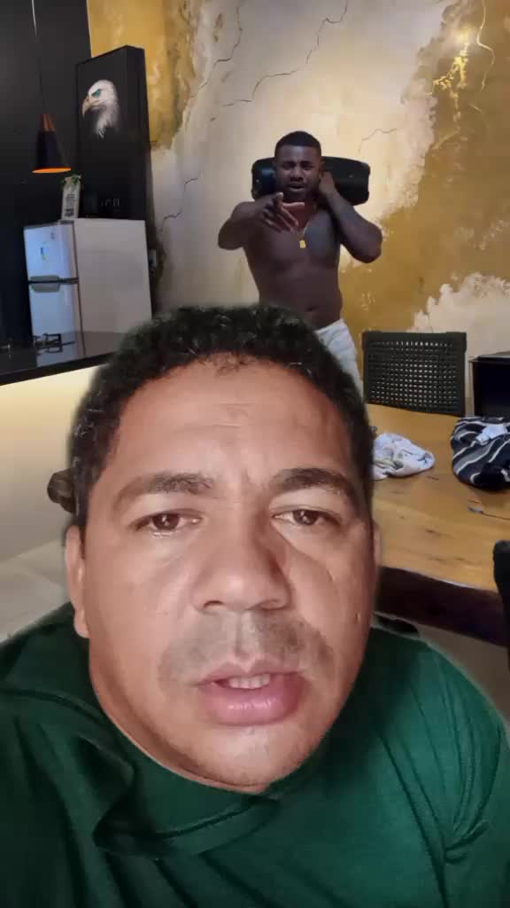@Delfino Santos oficial