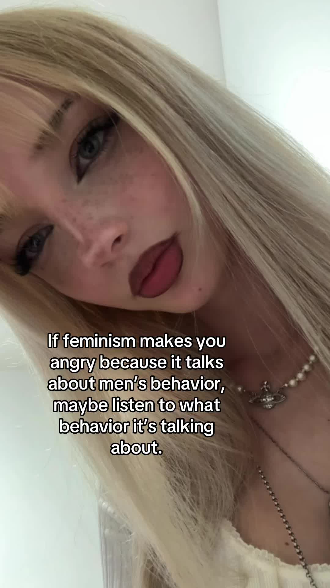 @𝒟𝒾𝑜𝓃𝓎🪽