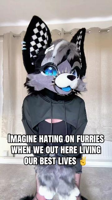 @Hallow Pixel
