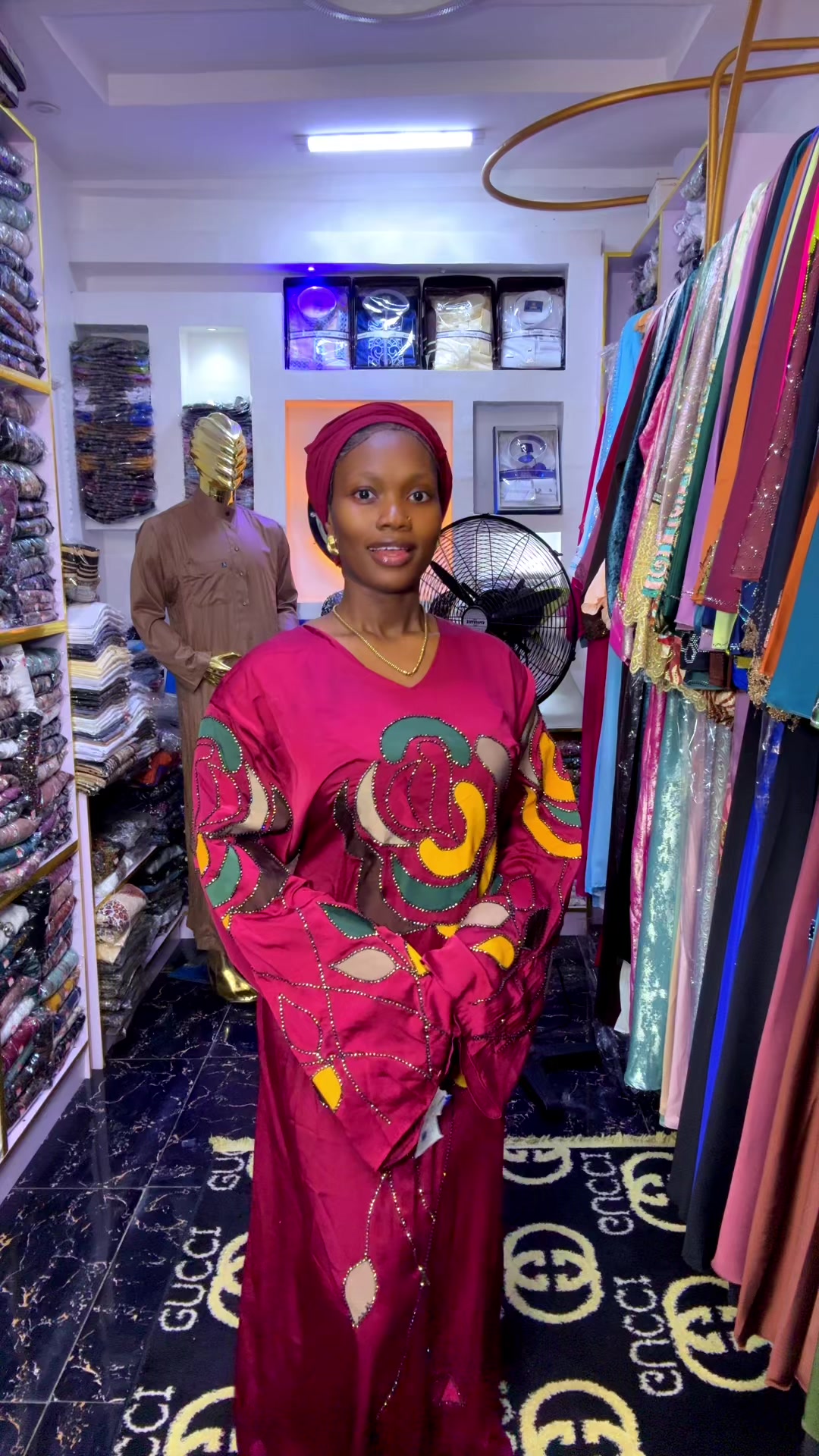 @Oyins_wears
